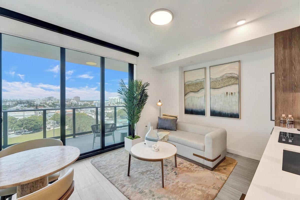Luxury-Apartment | Wohnbereich | Smart-TV