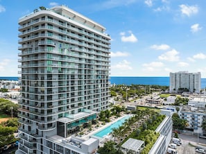 Exterior - Luxury Condos Near Miami Beach  (Miami Beach)