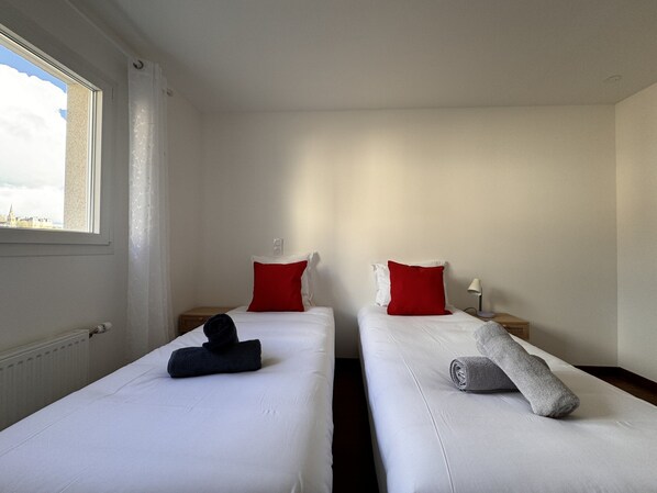 House | 3 bedrooms, iron/ironing board