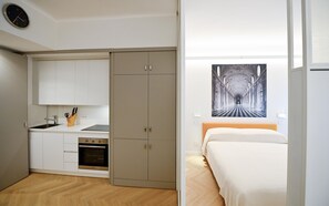 1 bedroom, iron/ironing board, Internet, bed sheets