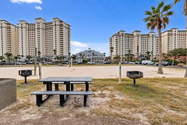 House, Accessible - Spacious 3BR Resort Condo Steps From Gulf Beach (Gulf Shores)