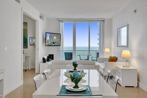 2 bedrooms - Beach Penthouse Ocean Paradise (Hollywood)