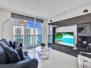 Apartment | 1 bedroom - New New Beach View (Hollywood)