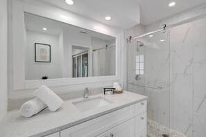 House, Accessible, Smoking | Bathroom - Florence Villa Heated Pool (Fort Lauderdale)