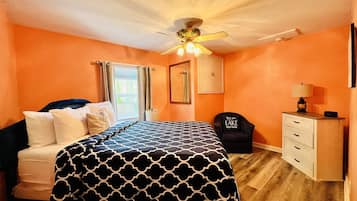 1 Schlafzimmer, BĂŒgeleisen/BĂŒgelbrett, kostenloses WLAN, BettwĂ€sche