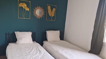 1 bedroom, WiFi, bed sheets