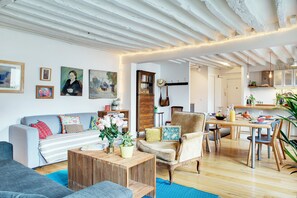 Comfort Apartment | Living area
