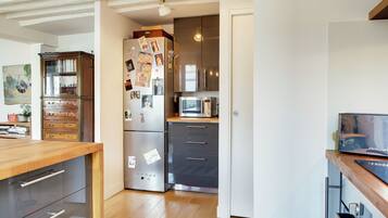 Comfort Apartment | Private kitchen
