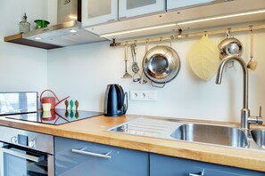 Comfort Apartment | Private kitchen