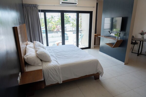 1 bedroom, WiFi, bed sheets