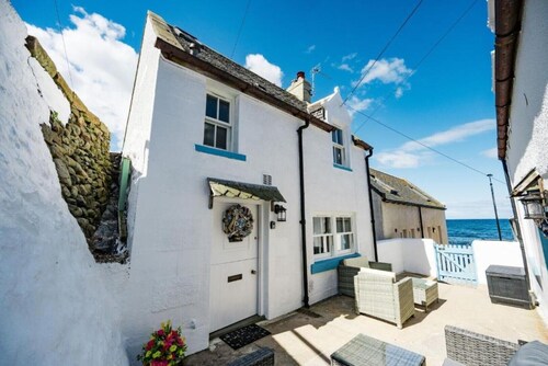 Nautical Nook, 16 Seatown, Gardenstown