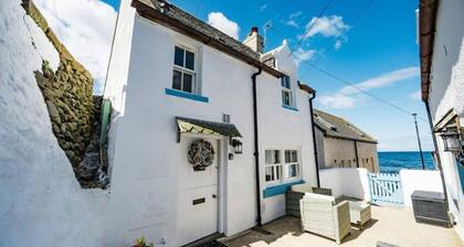 Nautical Nook, 16 Seatown, Gardenstown