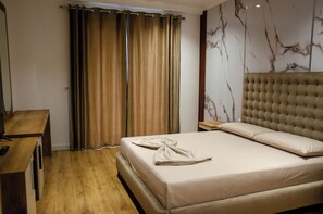 Double Room, Balcony, Mountain View | Desk, free WiFi - Hotel ERALD (Tomin)