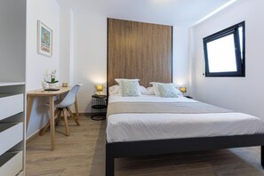 Strykejern/-brett og sengetøy