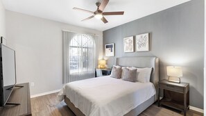 1 camera, una scrivania, ferro/asse da stiro, Wi-Fi