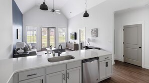 Interior - Landing | Spectacular 2BD, Clubhouse, Gym (Athens)