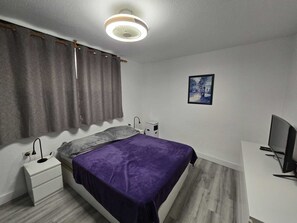 1 bedroom, iron/ironing board, WiFi, bed sheets