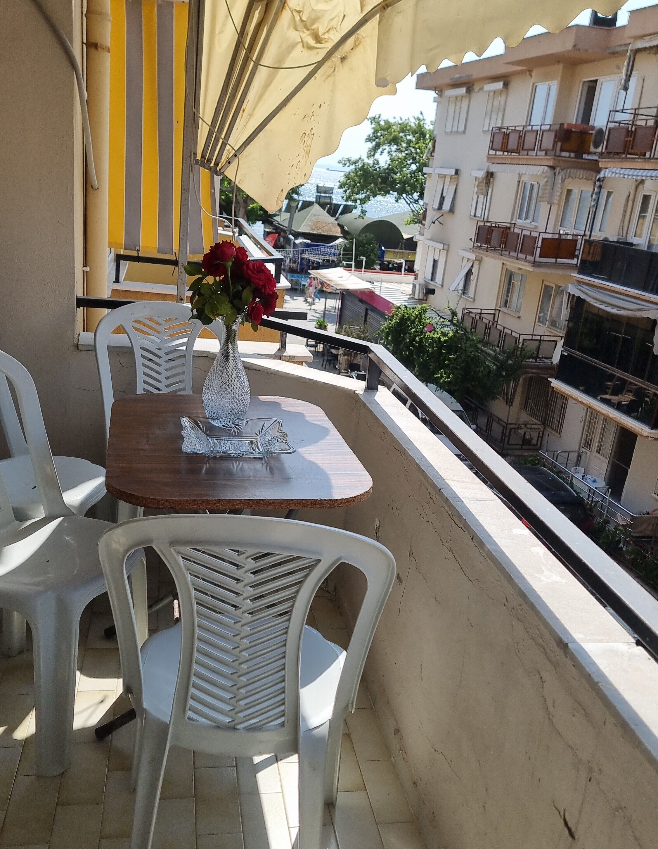 Departamento, balcón, vista a la playa | Balcón