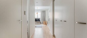 Come in! `Värjäri` Stunning stud