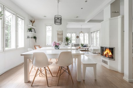 Interior. Come in! `Niemenmaa` Spacious family house for 13!