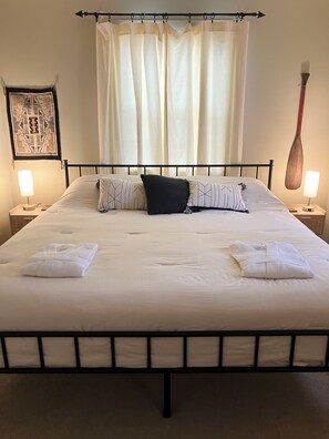 2 bedrooms, desk, iron/ironing board, travel cot