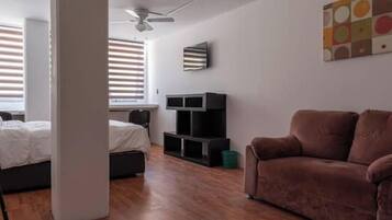 1 Schlafzimmer, Bügeleisen/Bügelbrett, WLAN, Bettwäsche