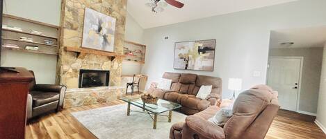 TV connectée, cheminée