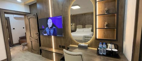 Luxury Suite | Free WiFi