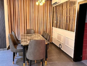 Departamento de lujo | Servicio a la habitación