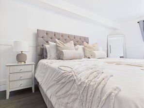 1 ห้องนอน, เตารีด/โต๊ะรีดผ้า, Wi-Fi ฟรี, ผ้าปูที่นอน