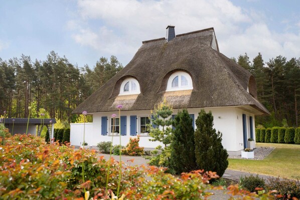 House | Exterior