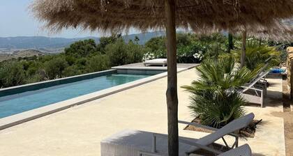 La Hoya Lodge - Tranquil Retreat in Malaga