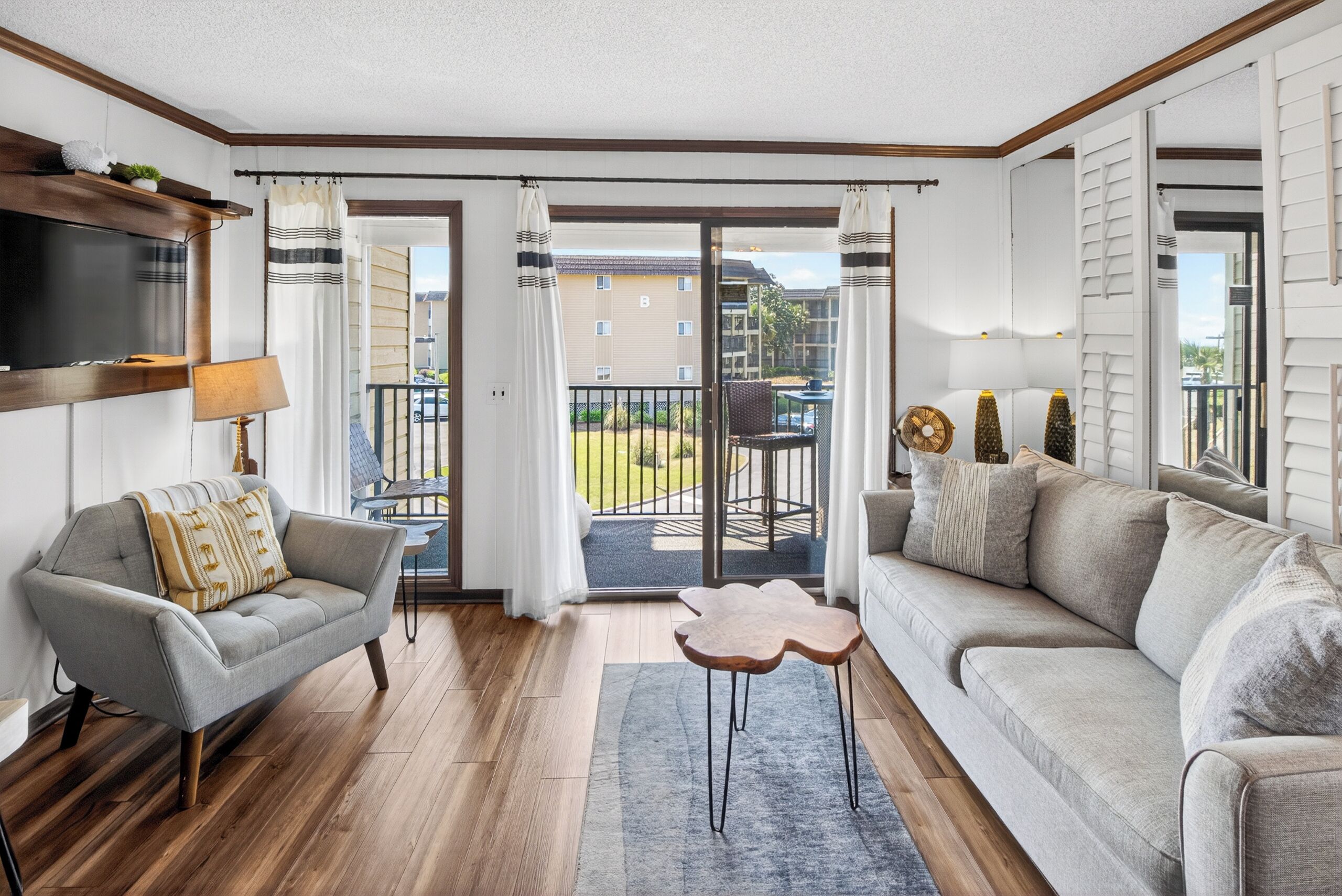 Älytelevisio, kirjoja