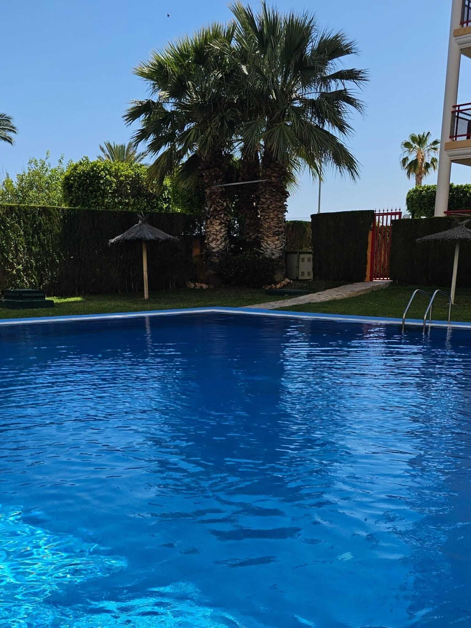 Apartamento | 2 dormitorios y Internet