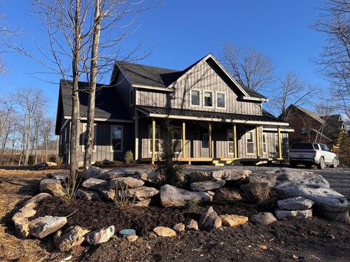 Spacious NEW 5-bedroom house with indoor POOL, EV Charger in charming McHenry