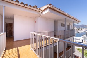 Apartment | Balcony