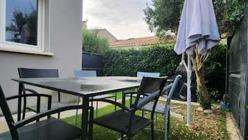 Buiten dineren