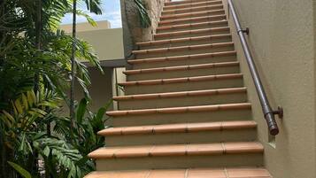 Bahagian luar