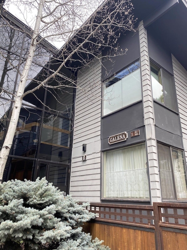 A multi-story building with a sign reading 'GALENA' and a visible address 'E 152 E 148'.