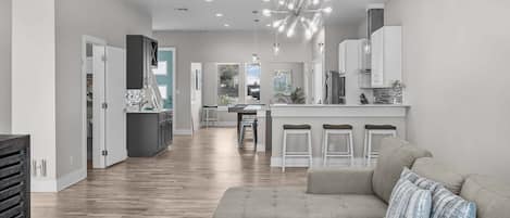 House, Multiple Beds, Pool Access (Cabana Cove Retreat Unit C) | Living area | 42-inch flat-screen TV with digital channels