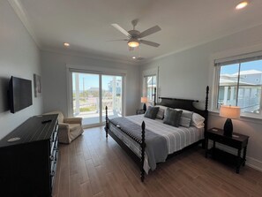 5 makuuhuonetta, työpöytä, silitysrauta/-lauta, ilmainen Wi-Fi