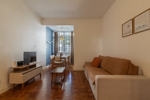 Apartamento, para fumantes | 3 quartos