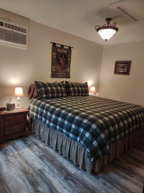 1 dormitorio, tabla de planchar con plancha, cuna de viaje y wifi gratis