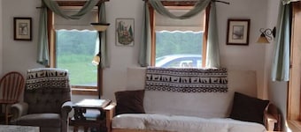 Serene country cabins 6 in the heart of Vermont