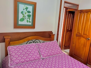 Superior Quadruple Room, Balcony, City View | Soundproofing, free WiFi - HOTEL CAMINO NACIONAL SALENTO (Salento)