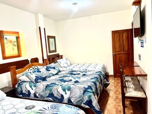 Family Room | Soundproofing, free WiFi - HOTEL CAMINO NACIONAL SALENTO (Salento)