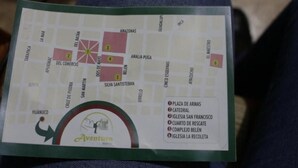 A map with numbered locations and a list of points of interest. - Hostal Aventura (Cajamarca)