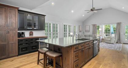 Welcome to The Lazy Buoy, a peaceful getaway nestled on the shores of Smith Lake