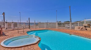 Piscina a l'aire lliure 