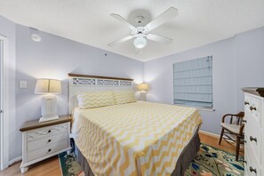 1 Schlafzimmer, Bügeleisen/Bügelbrett, Bettwäsche